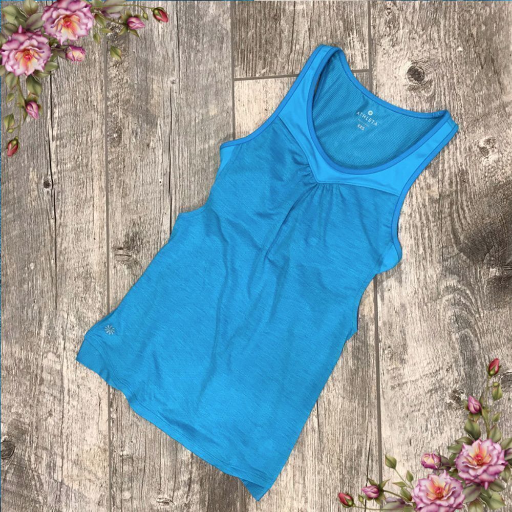 Athleta blue work out top w/ built in bra‎